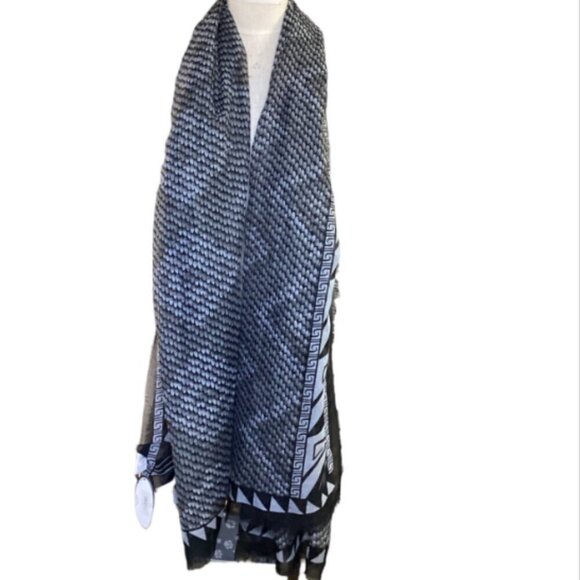 New ACE USA Large Fringed Rectangle Snake Print Scarf Black Gray #117M - Picture 4 of 12
